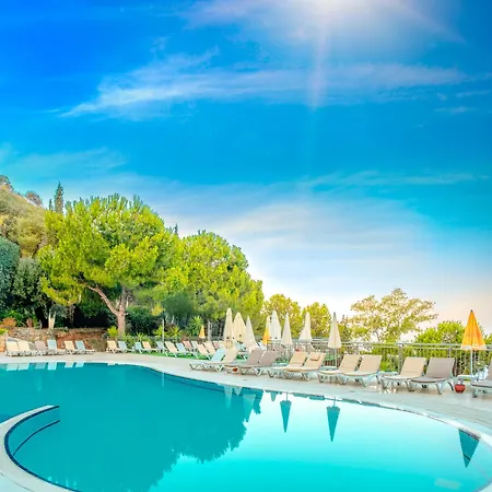 Ladonia Adakule 5* أيدين